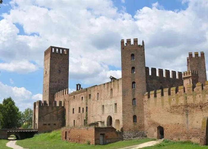 Aldo Moro Hotel Montagnana (Veneto)